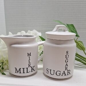 #ABS THE OLD POTTERY COMPANY White Milk and Sugar Ceramic Set